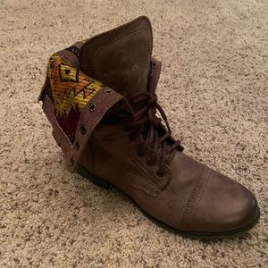 Steve Madden combat boots